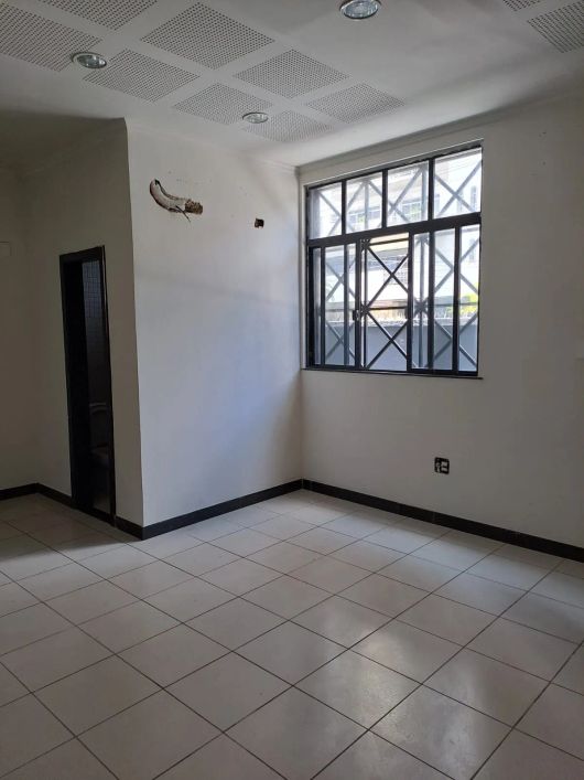 Alugo casa no umarizal