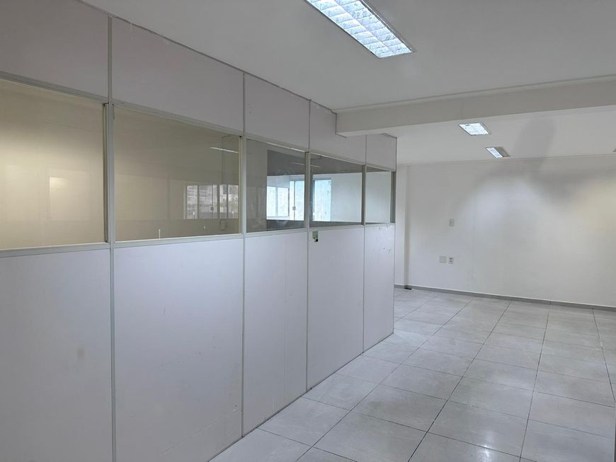 Prédio/Edifício inteiro para aluguel possui 2200m² em Batista Campos - Belém - PA