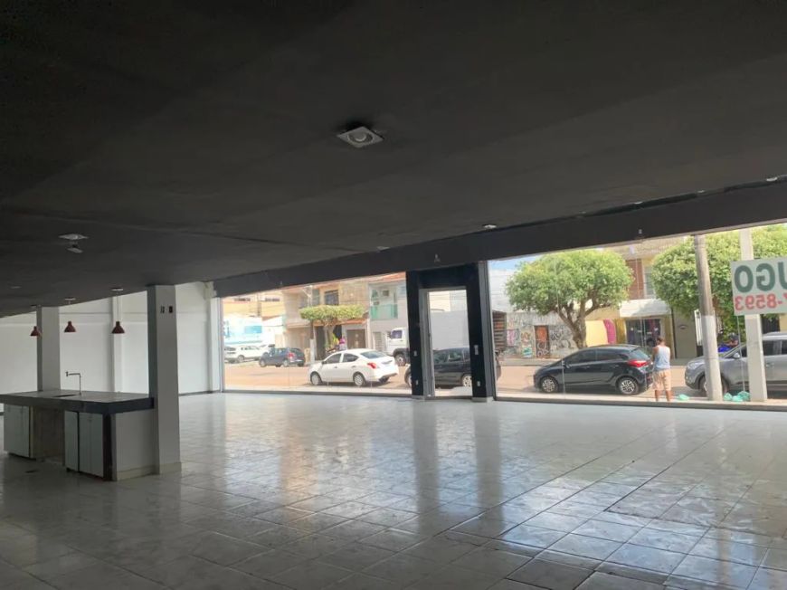 Imóvel para aluguel possui 400 metros quadrados em Umarizal - Belém - PA