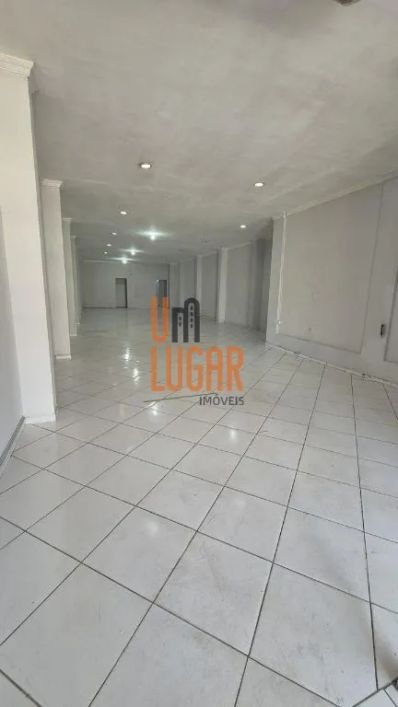 Ponto Comercial com Dois Pavimentos para Aluguel em São Brás, Belém-PA