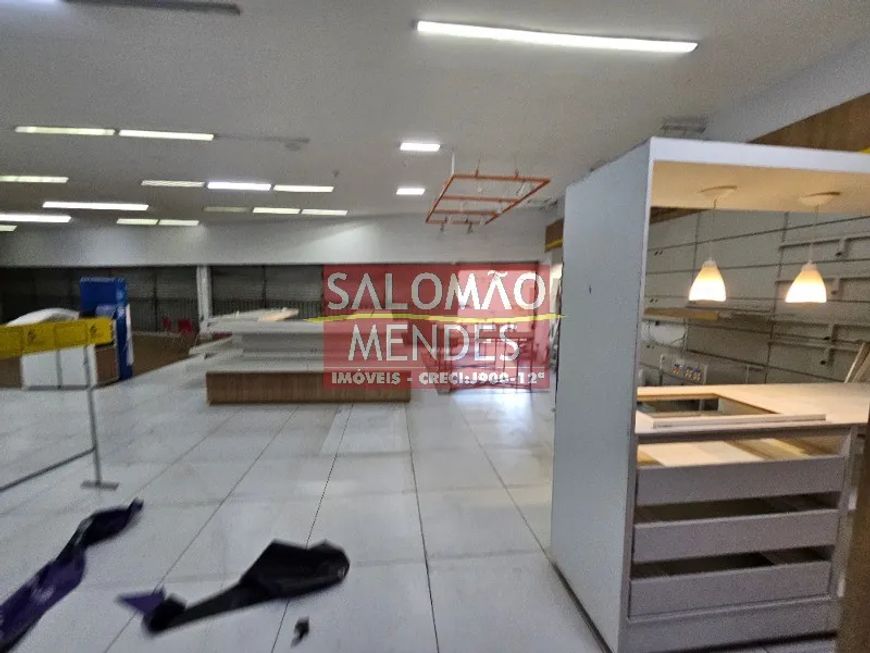 23mts de testada, amplo salão de vendas, excelente, pronto para ser usado.
