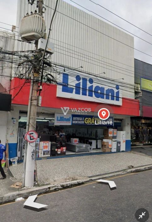 Prédio comercial inteiro na Travessa Padre Eutíquio - Batista Campos