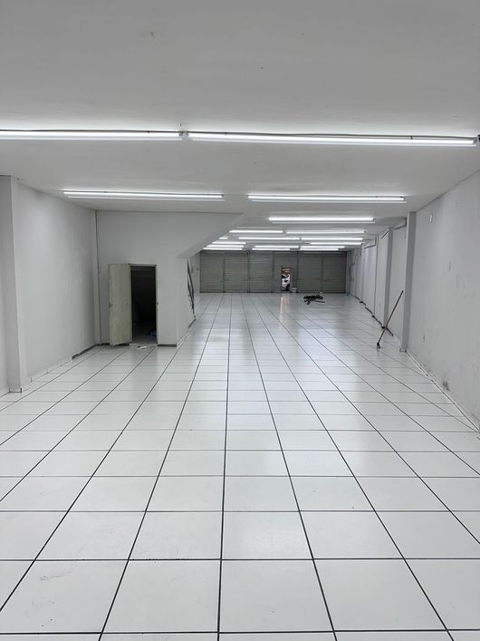 Aluguel de Prédio comercial na Avenida Padre eutiquio enfrente ao Shopping Pátio Belém.