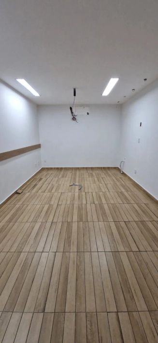 Prédio Comercial com 700 m² e 17 salas no Marco - Belém - PA