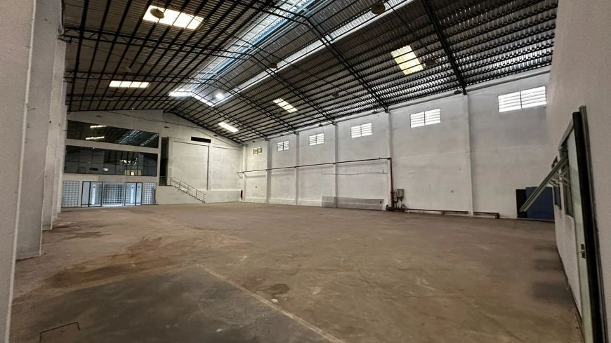 Aluga-se Galpão + Prédio Comercial de 1.541m² na Pedreira - Belém/PA