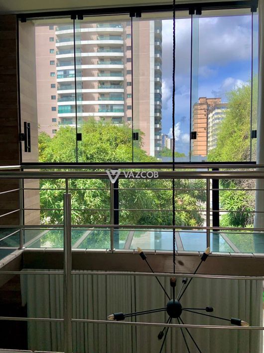 Apartamento duplex mobiliado em Nazaré
