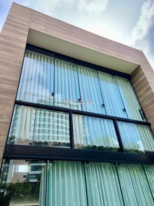 Apartamento duplex mobiliado em Nazaré