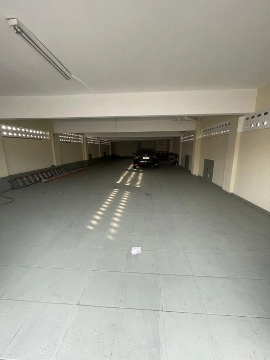 PRÉDIO COMERCIAL - AV. PEDRO ALVARES CABRAL