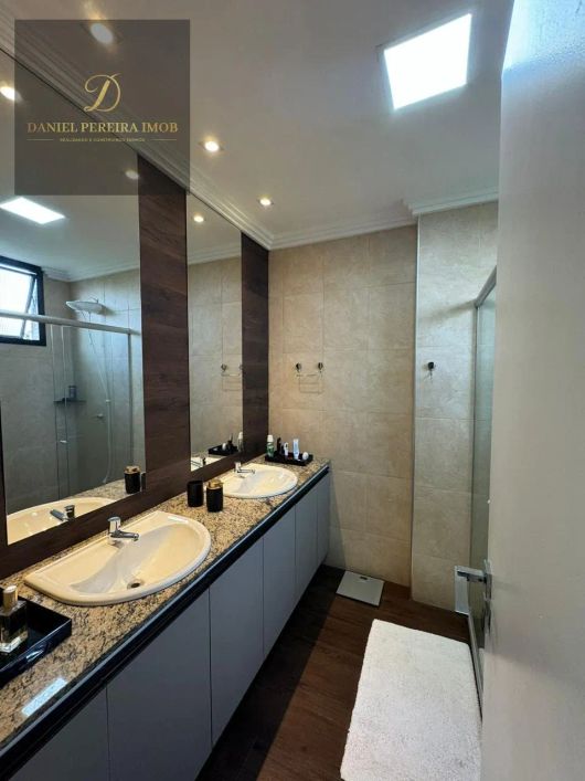 DANIEL PEREIRA IMOVEIS ALUGA - ED ILHA DE CAPRI - 170 M² 3 SUITE MOBILIADO - R$ 13 MIL