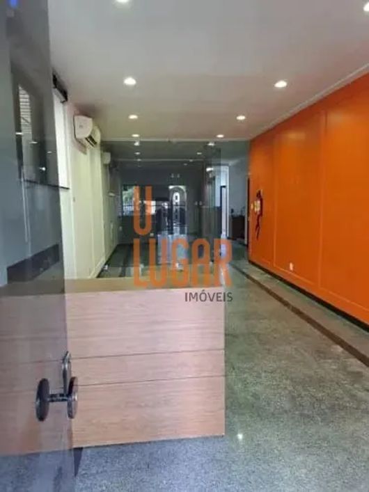 Ponto comercial de 2 pavimentos para aluguel na avenida Generalíssimo Deodoro, Umarizal