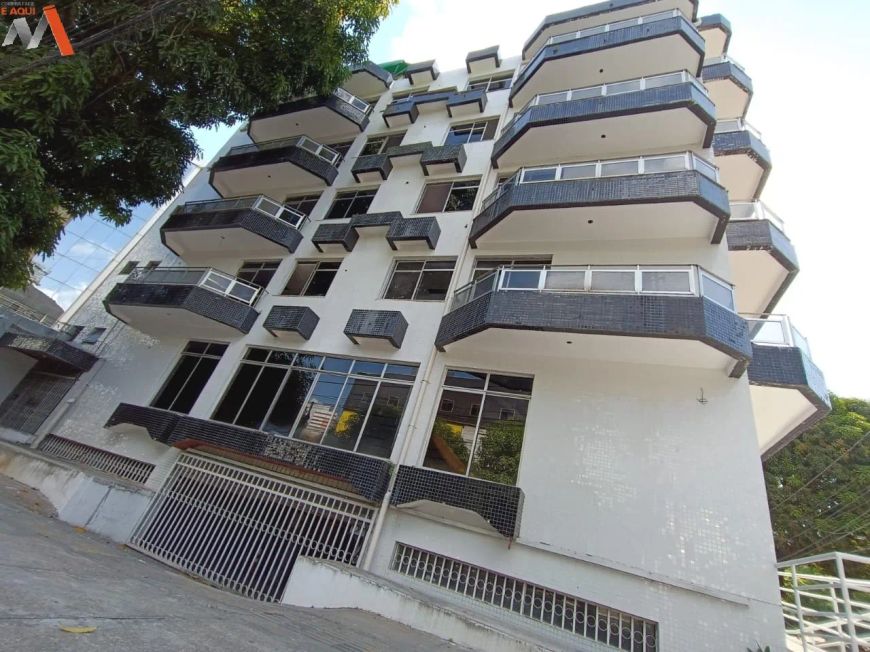 PRÉDIO COMERCIAL DE 6 ANDARES NA GENTIL BITTENCOURT! ÁREA PRIVATIVA DE 1.500M².