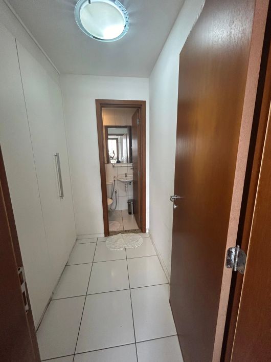 Aluguel / locação de apartamento de 200m² com 4 suítes 3 vagas no Condomínio Uranus Garden