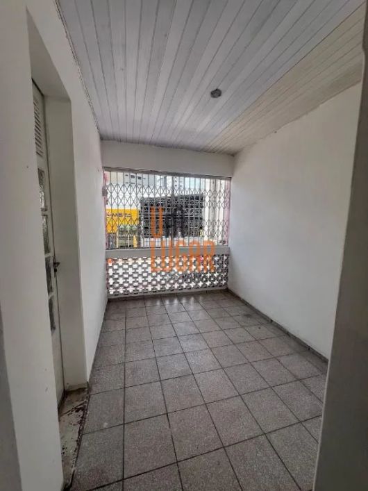 Imóvel comercial com 2 pavimentos e garagem para aluguel, Umarizal.