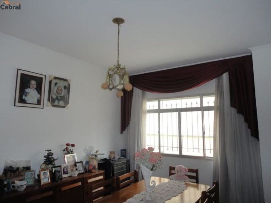 Ótima casa ótima localizacão