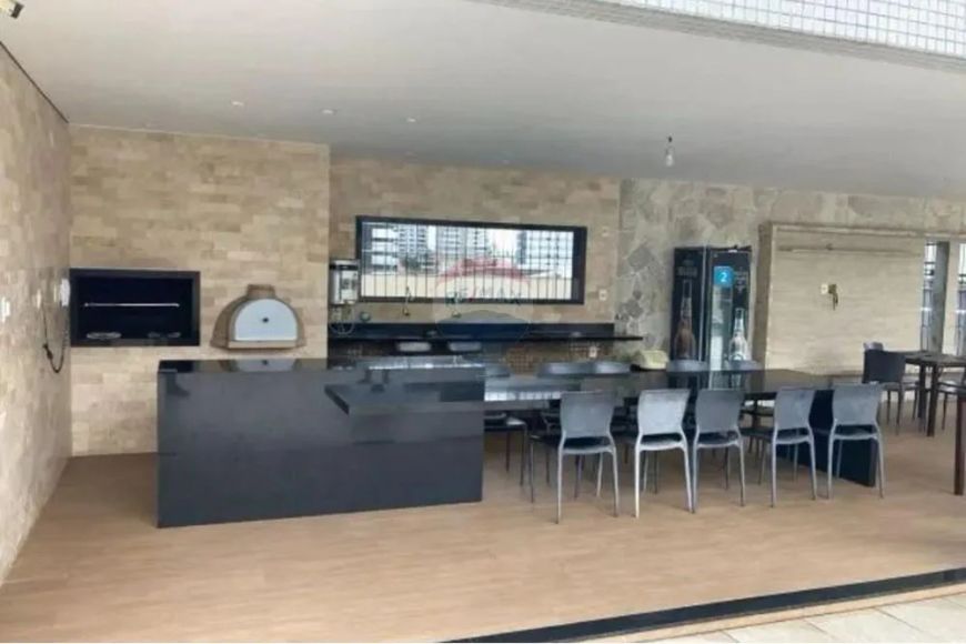Aluguel/Locação de apartamento de 200m² com 4 suítes 3 vagas no Condomínio Uranus Garden