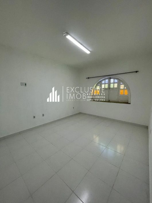 Imóvel para aluguel tem 255 metros quadrados em Cremação - Belém - PA