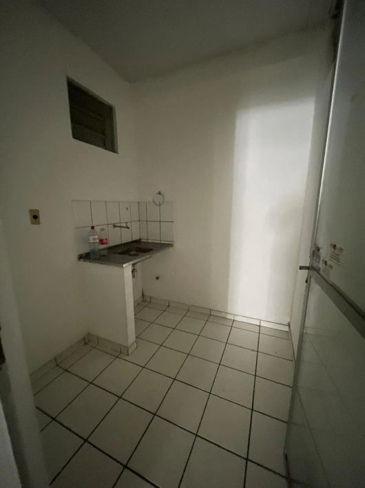 Alugo Ponto comercial na Conselheiro Furtado 100m² de piso único