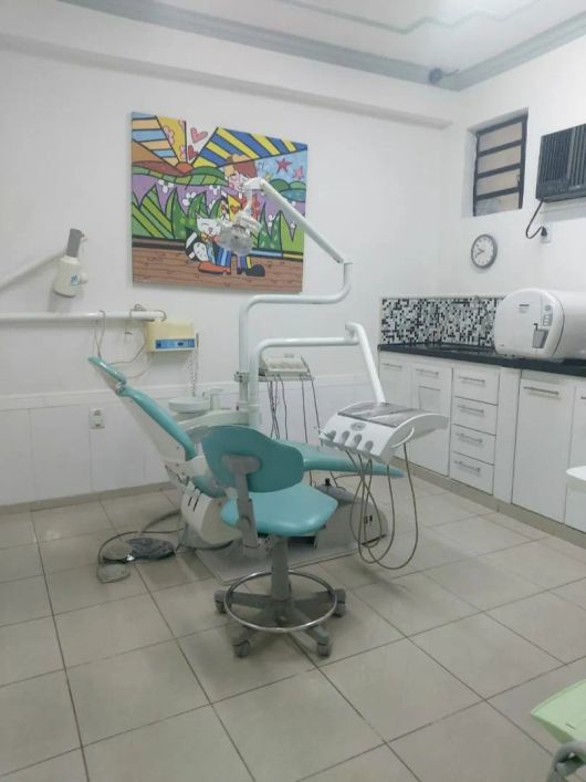 Alugo sala comercial em Galeria, toda mobiliada no Bairro de Nazaré, Incluso energia, iptu e água.