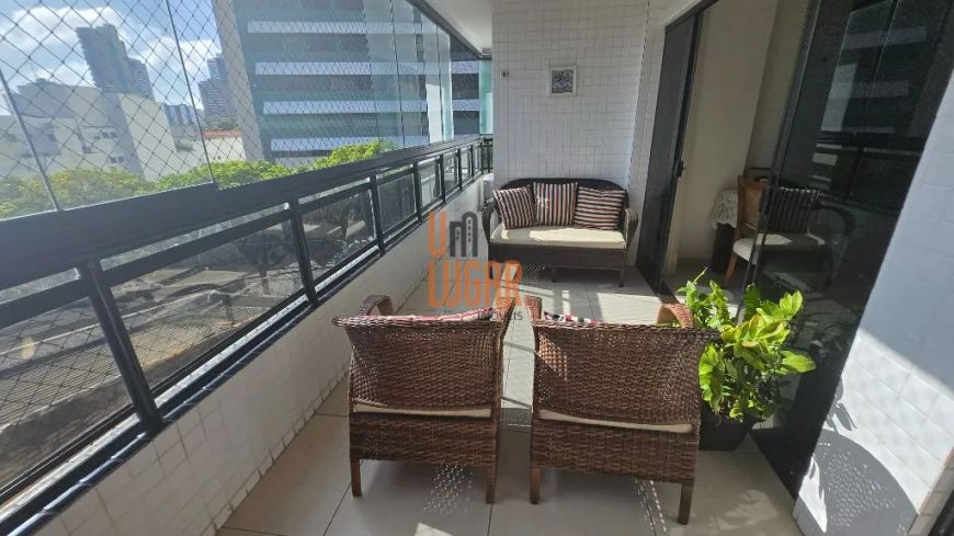 Aluguel COP30: Apartamento de alto padrão mobiliado com 3 suítes no condomínio Terrazzo di Paula, Um