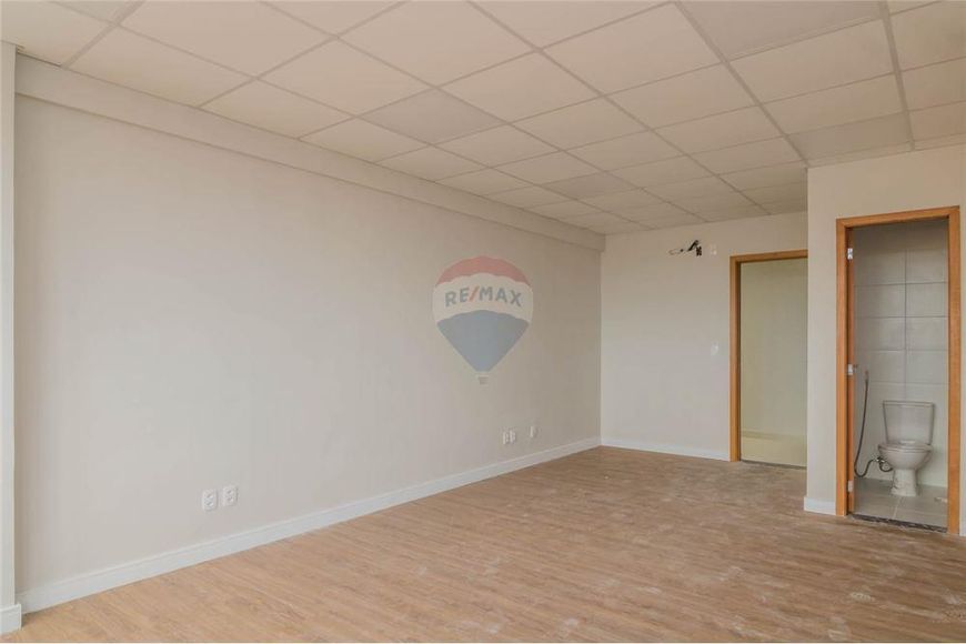 Belíssima sala comercial com 28,70m² - City Office - Batista Campos