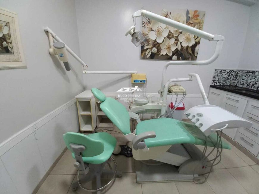 Aluga-se sala comercial Mobiliada para dentista, 25m², ar condicionado, Nazaré