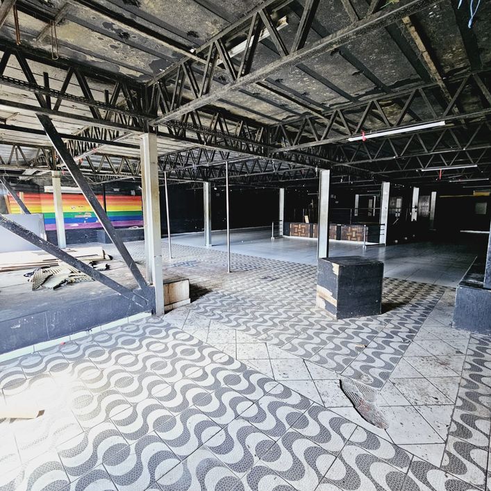 ponto comercial com 320m2 em frente ao Patio belem