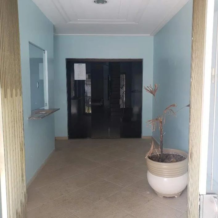 Prédio comercial com 11 salas para alugar-Pedreira