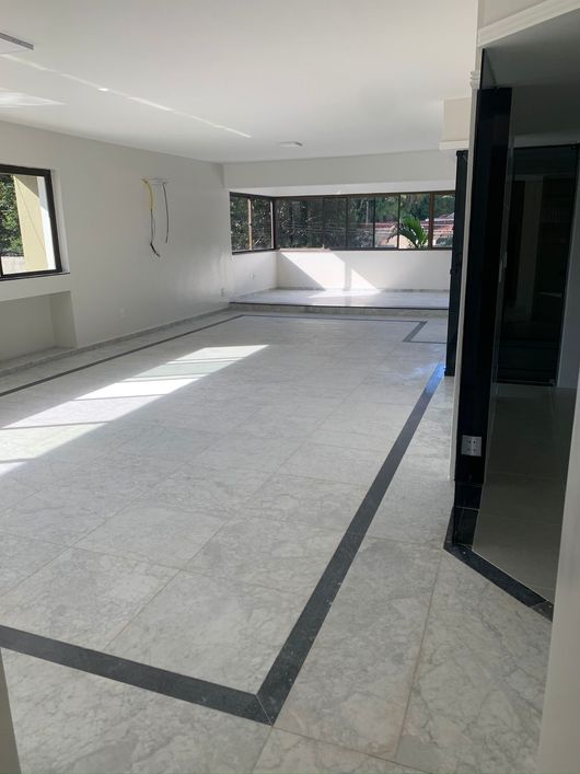 Lotus vende excelente apto na Batista Campos