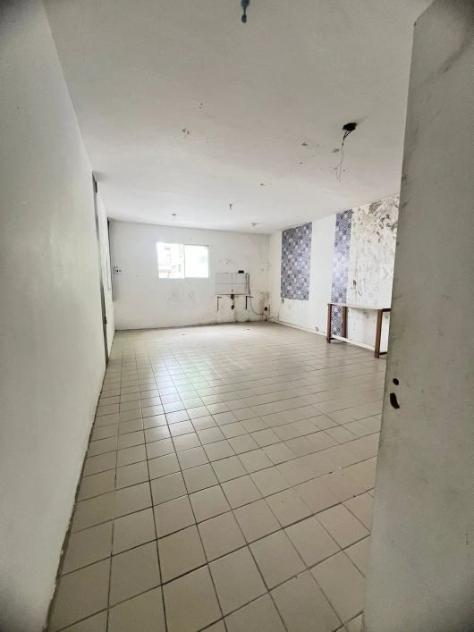 Imóvel Comercial para Locação – 2 Pavimentos | Alcindo Cacela