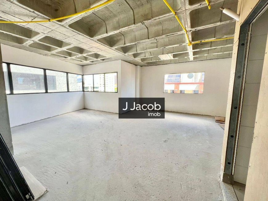 Alugo sala de 340 m² no Ed. Porto Quality - bairro Nazaré