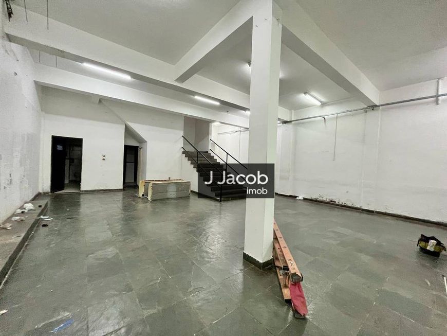 Alugo prédio comercial, 1000 m² na Av. Gentil Bittencourt - bairro Nazaré