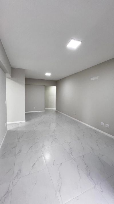 Apartamento com 3 Quartos para alugar, 122m² - Marco.