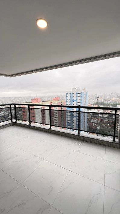 Apartamento com 3 Quartos para alugar, 122m² - Marco.