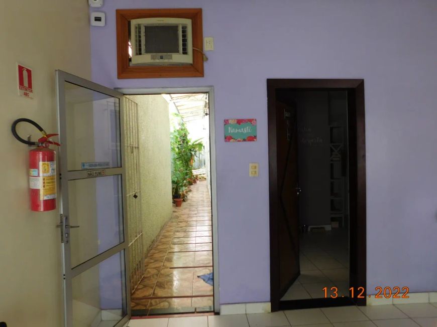 Alugo Prédio no Marco com 6 Salas, 1 Salão amplo, Cozinha, Recepção, na Tv. Humaitá