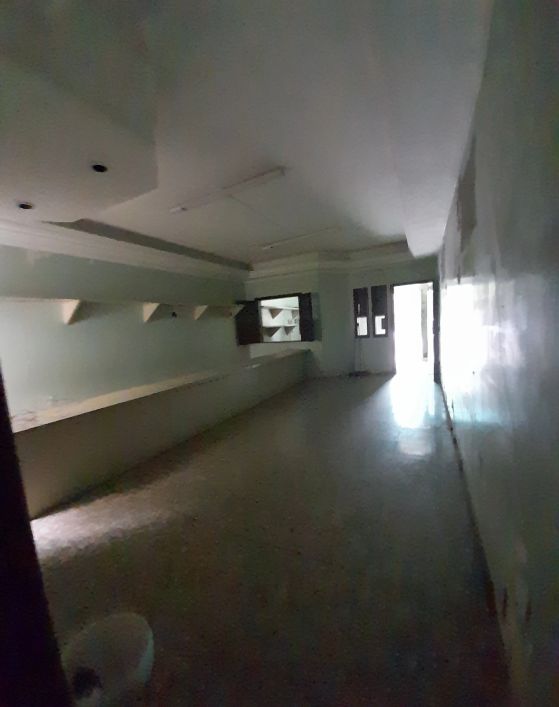 Casa Comercial