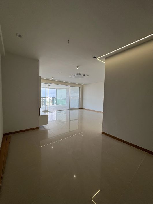 Alugo novíssimo apartamento no ed. lisse