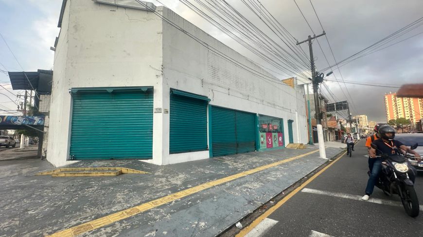 PONTO COMERCIAL NO CENTRO DE BELEM ESQUINA DA 09 DE JANEIRO