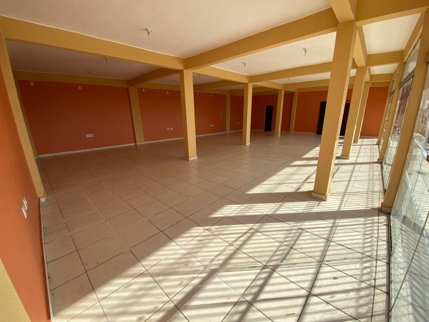Andar Comercial para locação com 200 mts na Sacramenta.
