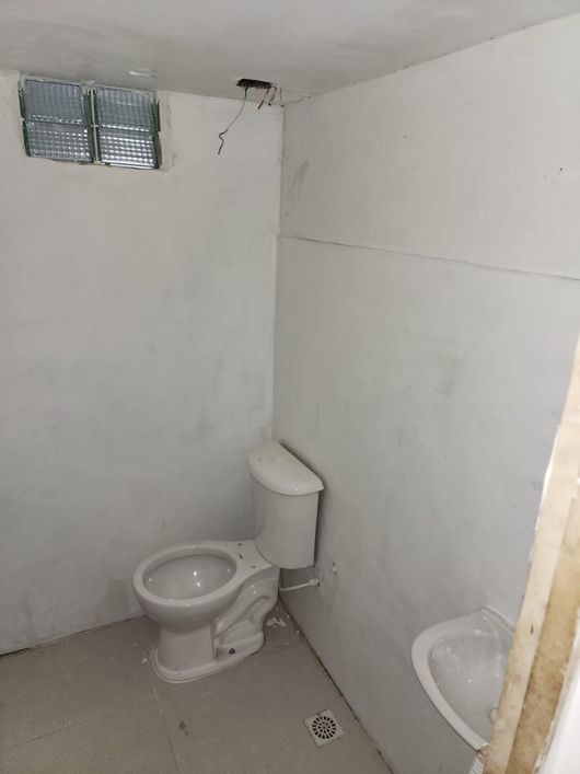 PONTO COMERCIAL DE ESQUINA