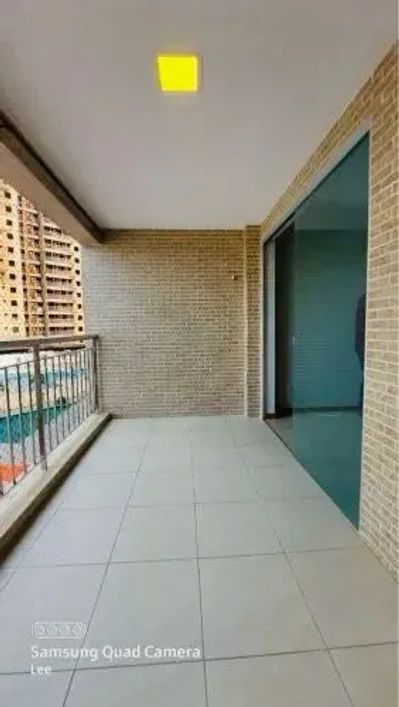 Alugo lindo Apt de 2/4 sendo 1 suíte 88 m², Piazza Toscana, Andar alto, nascente