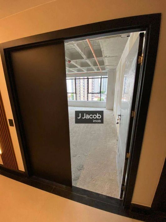 Alugo sala de 257 m² no Ed. Quadra Bras - bairro Nazaré