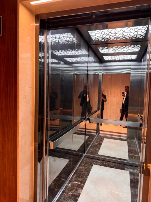 Alugo Sala Comercial - Brás de Aguiar - Quadra Bras Corporate