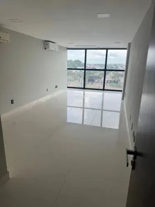 JS- Sala comercial Parque Oficce climatizada