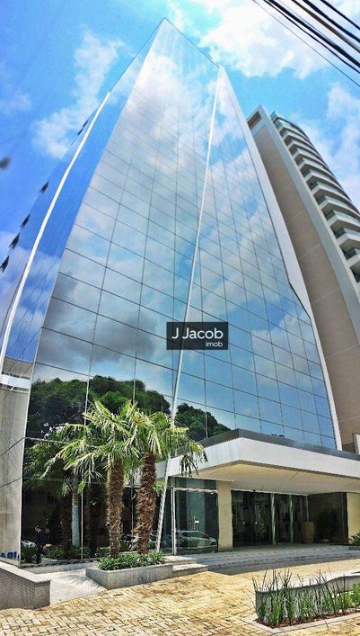 Alugo Sala de 200 m² no Ed. Torre Infinito - bairro Nazaré