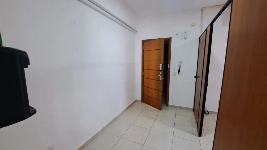 UMARIZAL, SALA URBE 14