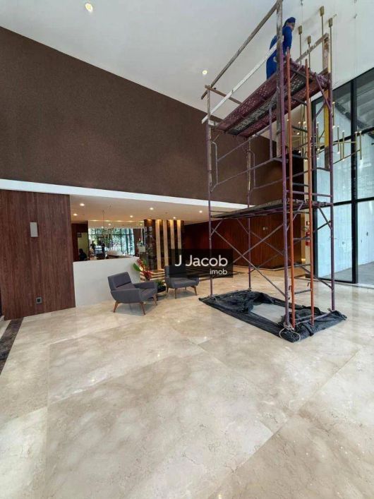 Alugo sala de 28 m² no Ed. Quadra Bras - bairro Nazaré