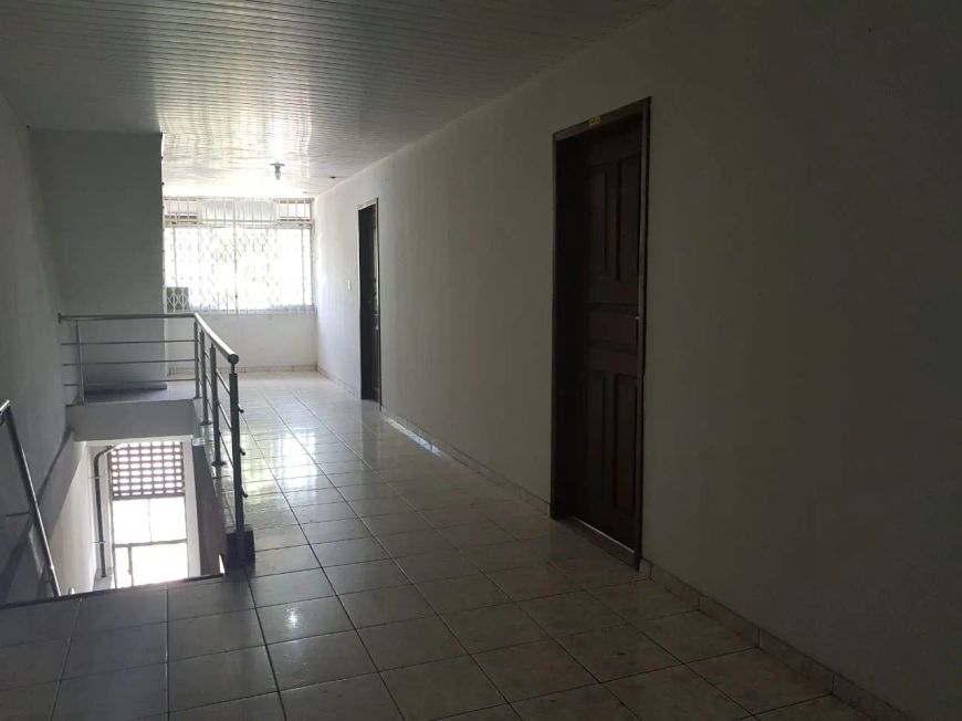 Lene Pegado Aluga Sala Comercial com 12 m² na Av S/Lemos