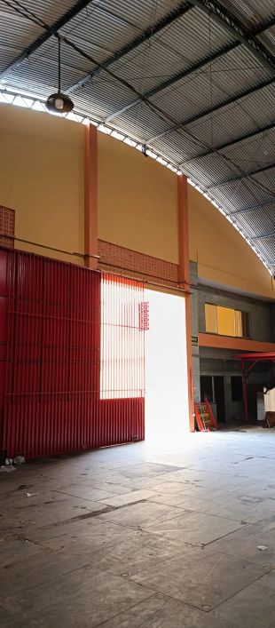 GALPÃO COM 1.200M2 - MARAMBAIA