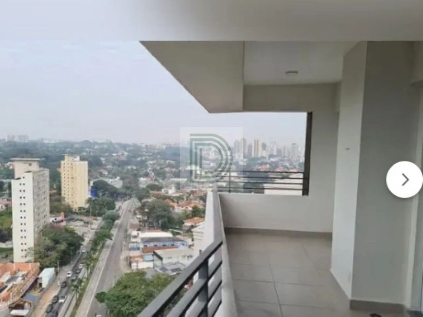 Lindo apartamento com vista para o Jóquei e Marginal Pinheiros.