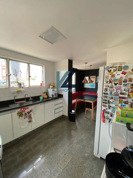 Apartamento para aluguel mobiliado no Umarizal: 198,22M² com 3 suítes e 3 vagas - Belém/PA